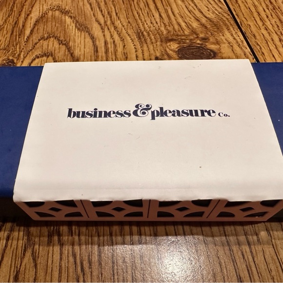 Business & Pleasure Bottle/Wine Opener - Picture 3 of 7